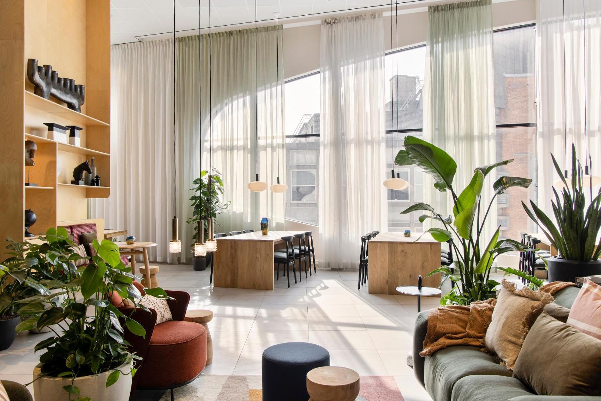 Hotel Cove Centrum 4*