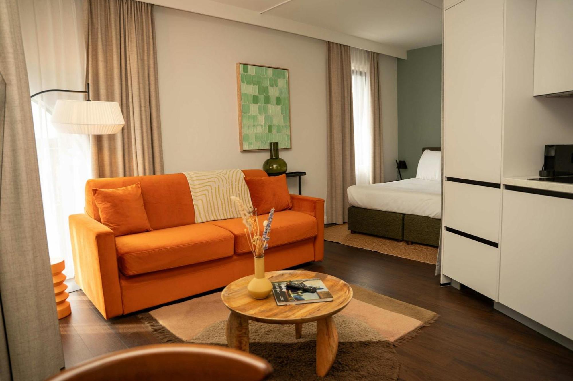 Cove Centrum 4*